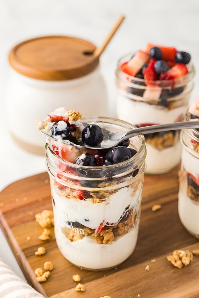 Breakfast Parfait Jars With Layers of Goodness