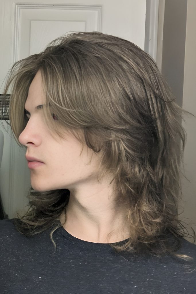 Long Hair with Centre Part and Natural Waves