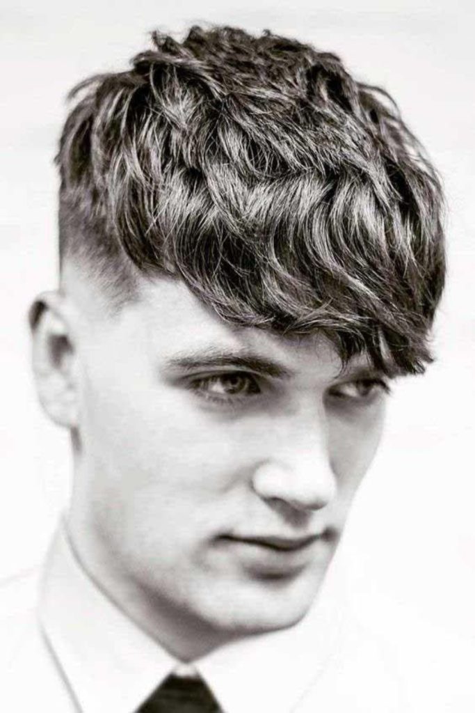 Wavy Fringe Undercut for Soft Dimension