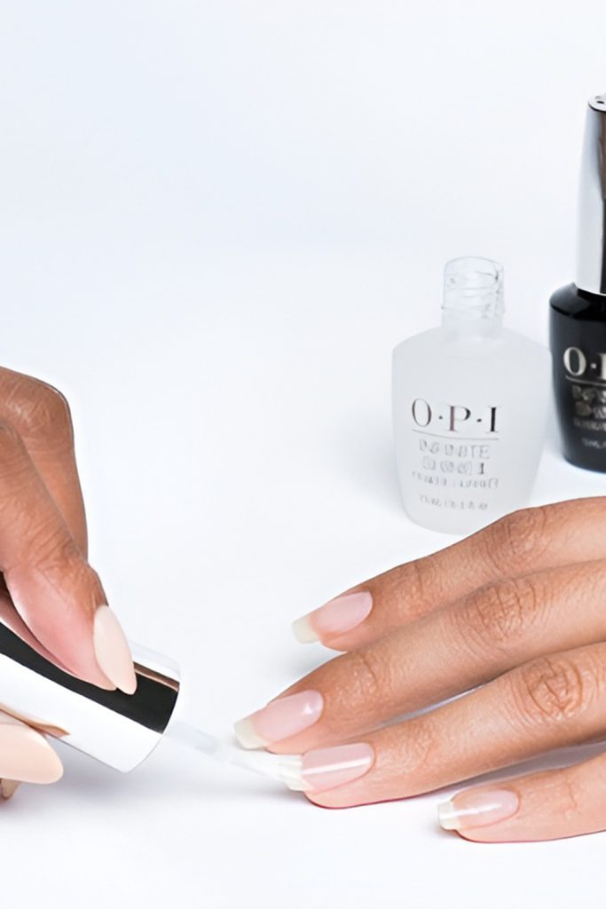 A Quality Base Coat Strengthens Adhesion and Prevents Peeling