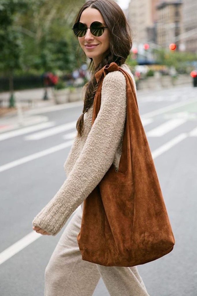 Choosing Bags That Look Unprofessional