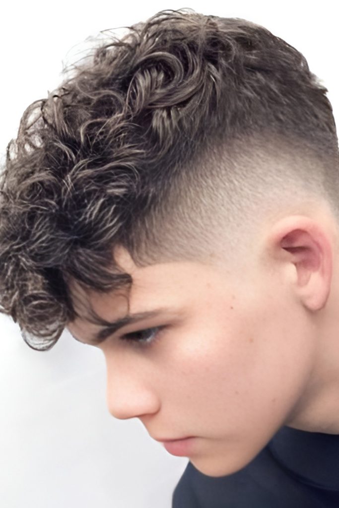 Curly Hair Undercut for Natural Bounce