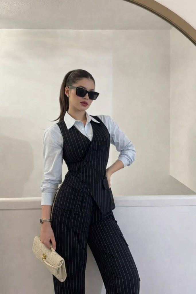 Monochrome Outfit in Earth Tones