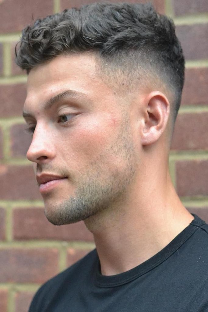 Short Wavy Haircut for Soft Texture