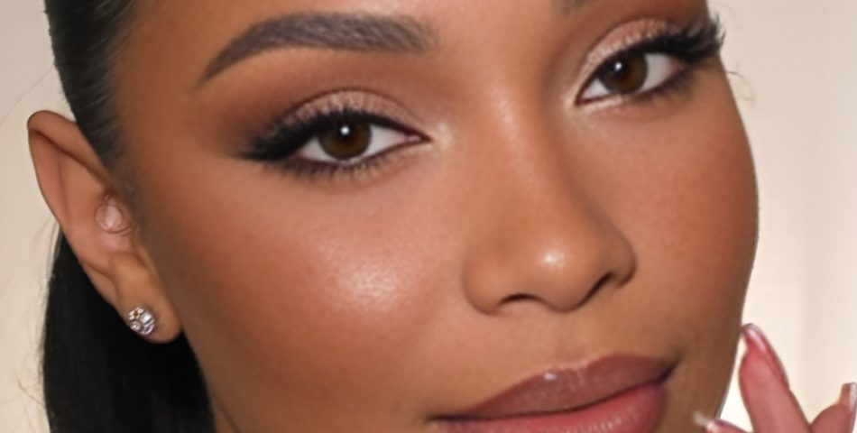Soft Brown Liner with Caramel Gloss