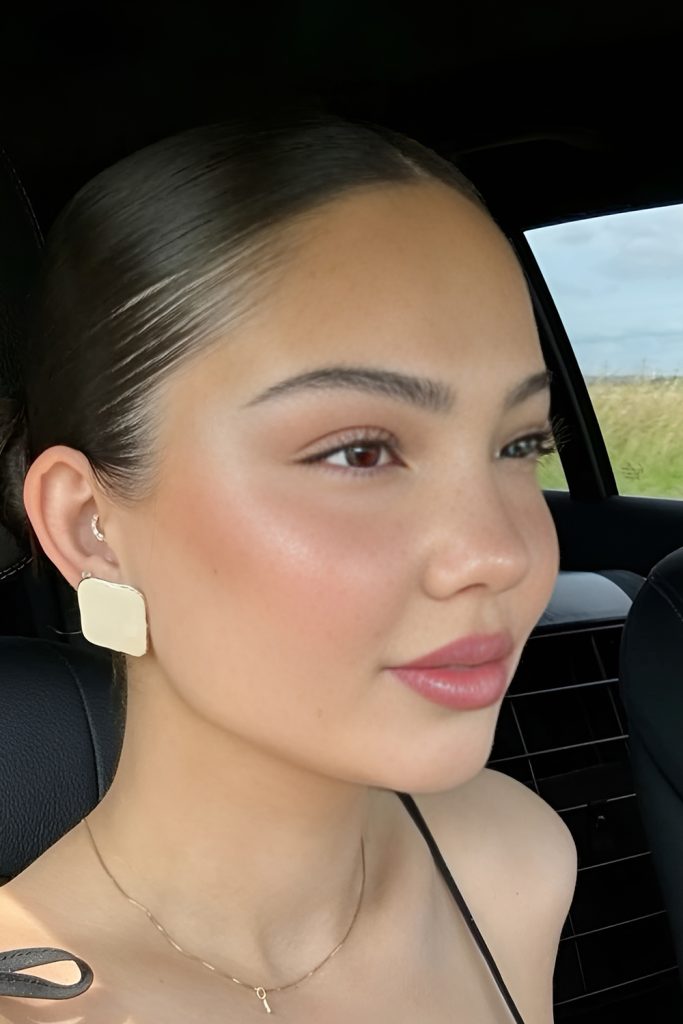 Soft Lash Definition Without Heavy Eye Makeup
