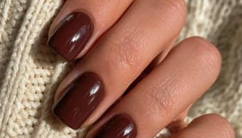 chocolate brown nails glossy short square