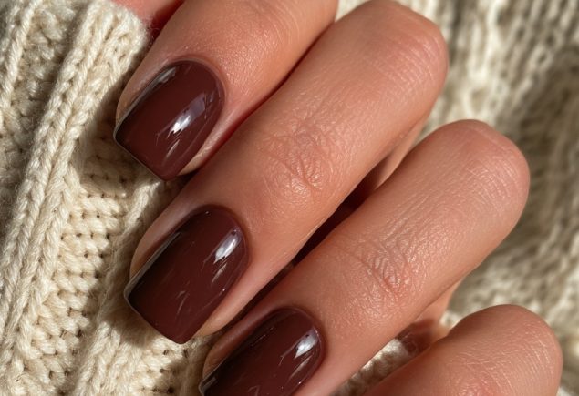 chocolate brown nails glossy short square